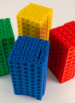 Maths Cubes (Pack of 1000)